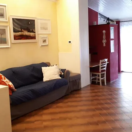 La Casa Di Gaia - Con Giardino E Parcheggio Apartamento